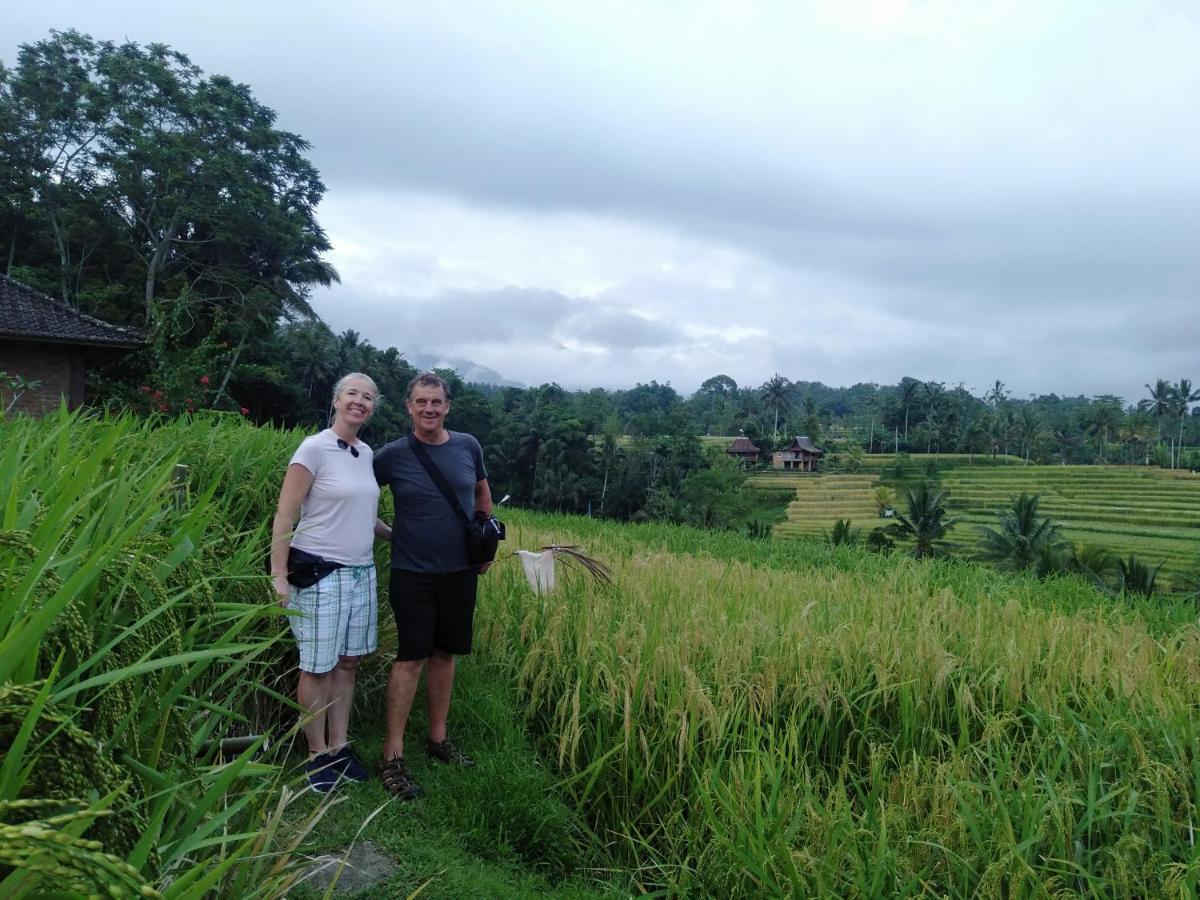 D'Ume Bendoel Homestay จาตีลูวีห์ ภายนอก รูปภาพ